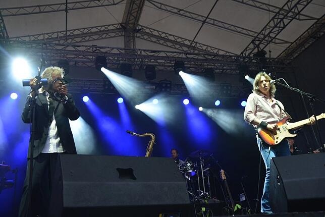Bild 35: Das Sommersinnfonie-Konzert mit den The Dire Straits Experience in Bildern