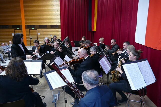 Unter der Leitung von Christine Burkhart sorgte das Collegium Musicale für musikalische Leckerbissen.
