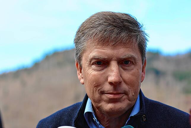 Johannes Albrecht, Bürgermeister der Gemeinde Feldberg: Seine Gemeinde ist Miteigner der Feldbergbahnen, die gerade in finanziellen ...
