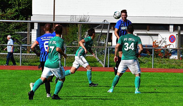Bild 31: SG FC Wehr-Brennet besiegt den FC Zell mit 3:2 &ndash; und wir haben Bilder!