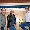 Der Spruch in der Umkleidekabine ist Programm beim SCM. Fußball-Abteilungsleiter Gerhard Klank (links) wird den Vorsitz abgeben, Markus ...