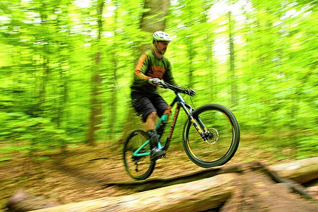 Gründungsmitglied Jens Weimer im Uni-Wald.