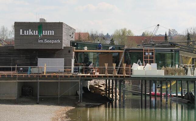 Das Restaurant wird unter dem neuen Namen "Lukullum" am 23. April offiziell eröffnet. Aktuell laufen die Umbau- und ...