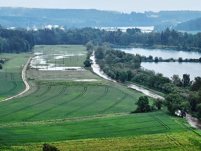 Die Seenlandschaft zwischen Krauchenwies und Zielfingen.