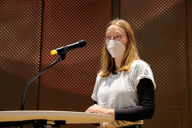 Zoe Blumberg von der Konstanzer Ortsgruppe der Bewegung Fridays for Future kritisierte in der Bürgerfragestunde, dass der ...