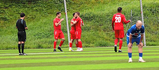 Bild 2: TuS Binzen besiegt FC Erzingen mit 3:0 und zieht in erste Runde des SBFV-Pokal ein– wir haben Fotos!