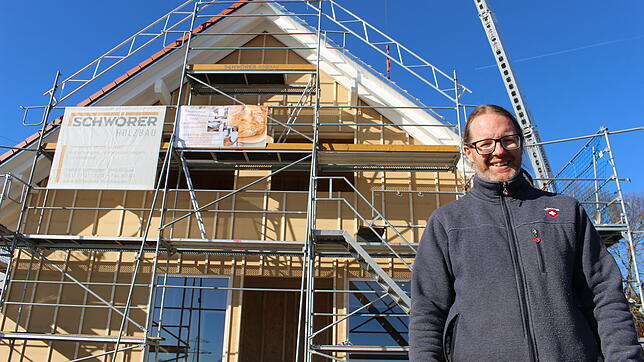 Beim Ziegelhof ist ein neues Gebäude aus dem Boden gewachsen. Martin Kuttruff will darin, wenn es dann fertig ist, Backstube und ...