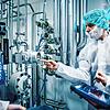 Die schnelle und exakte Messung von flüssigen oder gasförmigen Stoffen in Industrieanlagen ist die Spezialität von Endress+Hauser aus ...