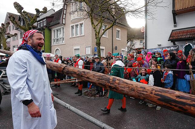 Bild 18: Tiengen im Fasnachttrubel