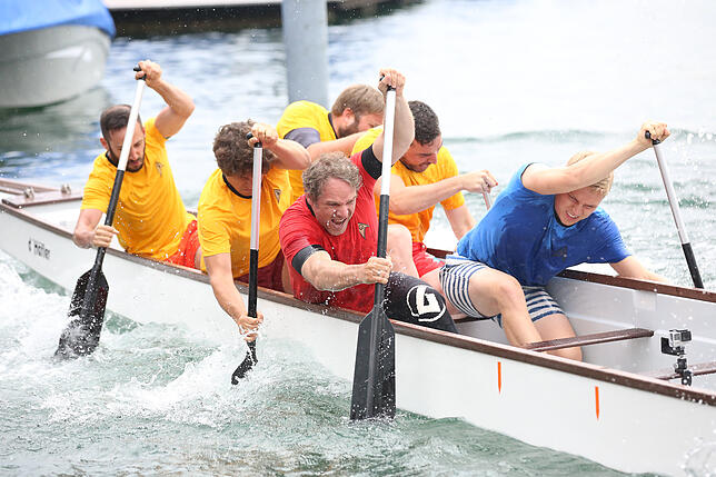 Bild 3: Das Drachenbootrennen in Bildern