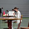 17 BZM-Gymnasiasten haben in der BZM-Turnhalle in Markdorf ihre erste Abitur-Klausur geschrieben. Das Fach Deutsch machte am Dienstag ...