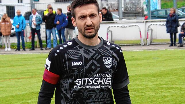 Kapitän Tino Wagner erzielte das 2:0 der Denkinger in Neustadt.