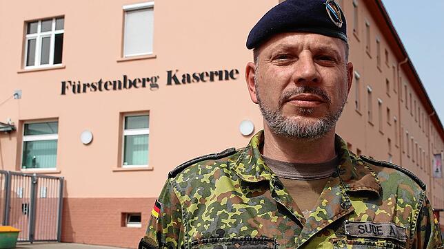 Der 44-jährige Alexander Sude ist als Kasernenfeldwebel für die Infrastruktur in der Donaueschinger Bundeswehr-Kaserne zuständig.
