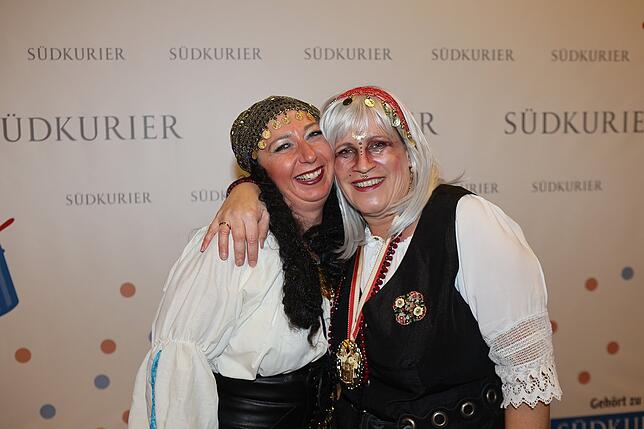 Bild 16: An der SÜDKURIER-Fotowand: Das sind die Gäste der Fernsehfasnacht (Teil 1)