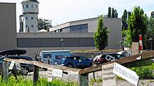 Viele Parkplätze, aber kein einziger Kita- oder Arbeitsplatz: So sieht es seit Jahren in der Nähe der Bleiche in Stromeyersdorf aus. ...