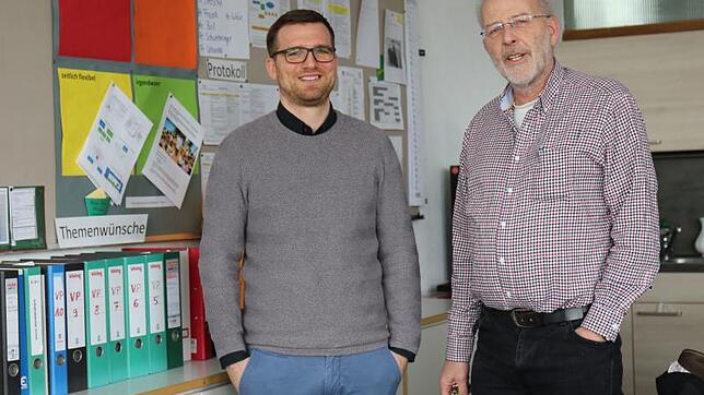 Michel Wöhr aus der Steuergruppe der Realschule arbeitet gerne im Team mit einem hochgelobten Kollegium unter der kommissarischen ...