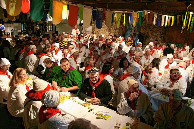 Bild 9: Diese Tradition hat Bestand: Bilder vom Heringsessen in Waldshut