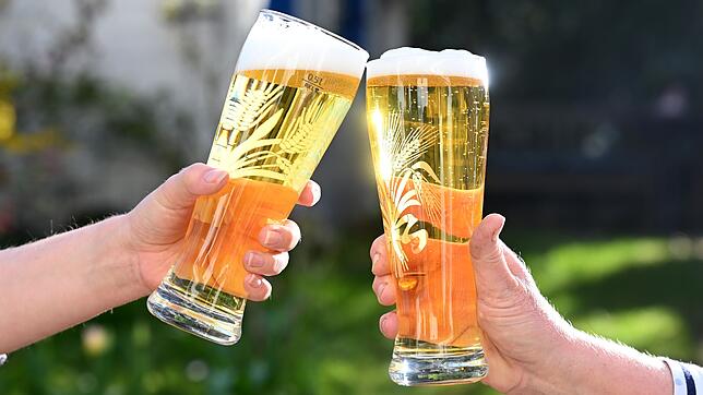 Brauer erhalten mehr Geld: Folgen für die Bierpreise? (Symbolbild)