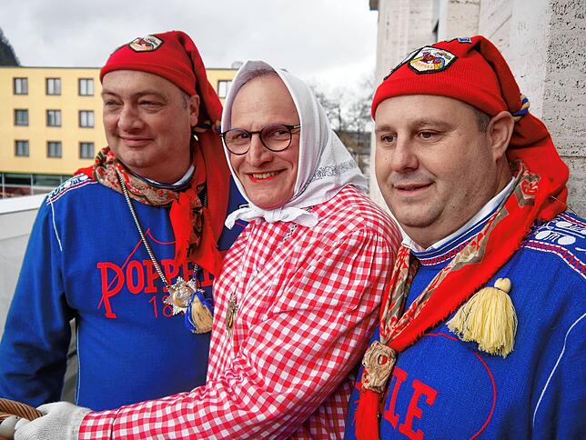 Bild 10: Jetzt haben die Poppele das Sagen: Die besten Bilder vom Rathaussturm in Singen