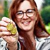 Wohl dem, der in Donaueschingen seine Hundesteuermarken mit gutem Gewissen zeigen kann. Ulrike Heidinger hat sogar zwei ganz legale Hunde.