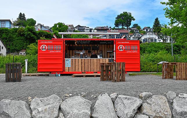 Im Uferpark richtet Marco Bentivegna seine „Basilico Beachbar“ ein. Es soll wechselnde Gerichte, Getränke, Eis und Cocktails geben.