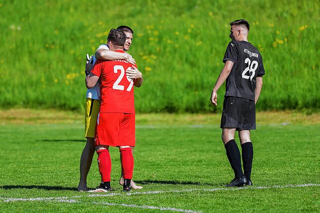 Bild 44: FC Erzingen unterliegt dem FC Wittlingen vor 500 Zuschauern mit 0:2 – und wir haben Fotos!