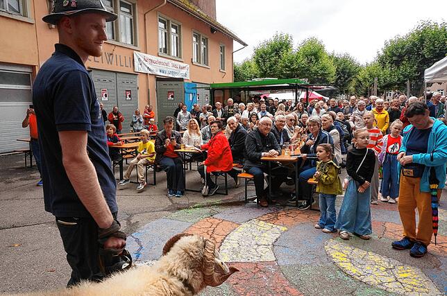Bild 22: Der Bock ist getauft