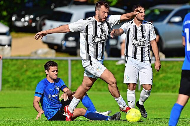 Bild 13: FC Wittlingen rettet sich zum 2:2 gegen die SG Mettingen/Krenkingen &ndash; und wir haben Bilder!