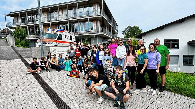 Neue AG an der Gemeinschaftsschule Hotzenwald: 39 Schulsanitäter können im Notfall helfen. Bild: DRK Kreisverband Säckingen