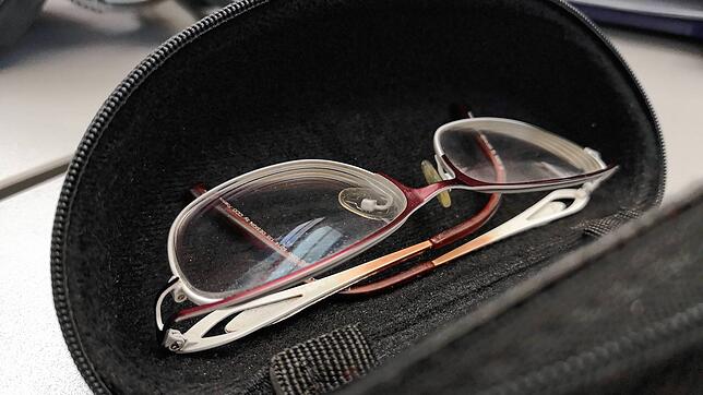 Neue Brille kann teuer werden: Nach dem Ende eines Jugendspiels beim FSV Rheinfelden zerstörte ein Spieler der unterlegenen Mannschaft ...