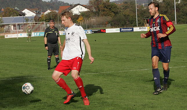 Bild 6: Spvgg. Wutöschingen gewinnt Wutachtalderby gegen SC Lauchringen mit 2:1 &ndash; wir haben die Bilder!