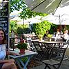Monika Steffelin vom Obsthof Steffelin in Ittendorf freut sich, dass sie von ihren Gästen ein rundum positives Feedback bekommt. Die ...