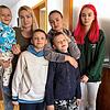 Yulija Poluieva (35, 2.v.r.) und Alevtina Heta (34) sind seit Anfang März in Bad Dürrheim. Sie sind aus der ukrainischen Stadt Dnipro ...
