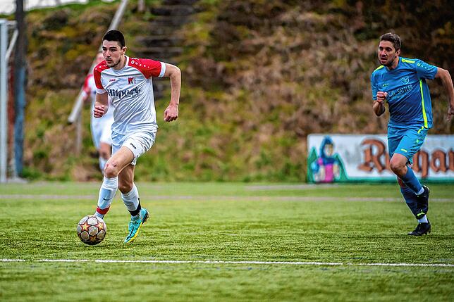 Bild 29: FC Rot-Weiß Weilheim kommt beim 3:2 gegen den SV Buch zum ersten Saisonsieg &ndash; und wir haben Bilder!