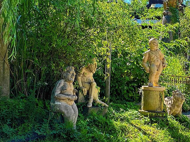 Im Skultpurengarten von Peter Lenk gibt es Führungen nach Vereinbarung.