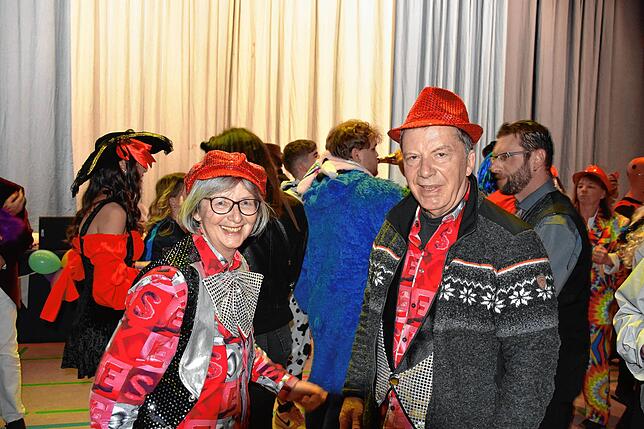 Bild 15: Auf dem Frickinger Zunftball herrschte von Anfang an ausgelassene Stimmung
