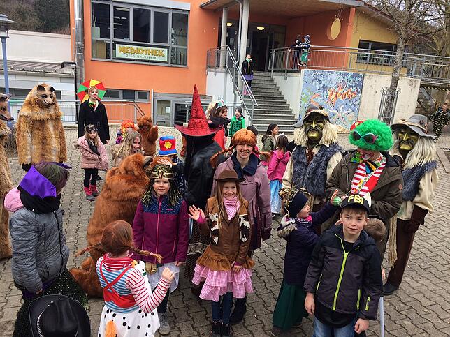 Bild 4: Bilder, Bilder, Bilder: So schön war der Schmotzige in Markdorf, Bermatingen, Deggenhausertal und Kluftern