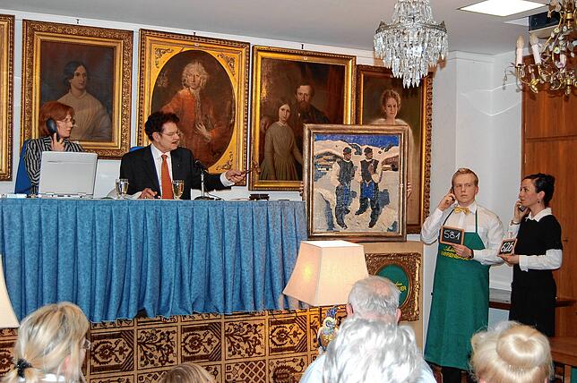 In der Beletage des Hauses Obere Laube 46 sind schon viele Kunstwerke, Sammlerstücke, Raritäten und scheinbare Belanglosigkeiten unter ...