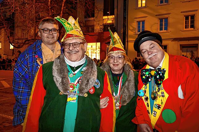 Bild 37: Fasnacht 2025 in Konstanz: So erlebt der Stephansplatz das flammende Spektakel