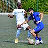 Schwierige Aufgabe: Ibrahima Camara (links) und der SV 08 Laufenburg sind am Mittwoch im Zweitrundenspiel des Südbadischen Pokals beim ...