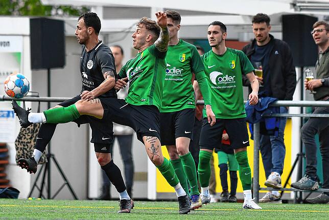Bild 40: SV Herten trennt sich vom FC Hochrhein mit 3:3 &ndash; und wir haben Bilder!