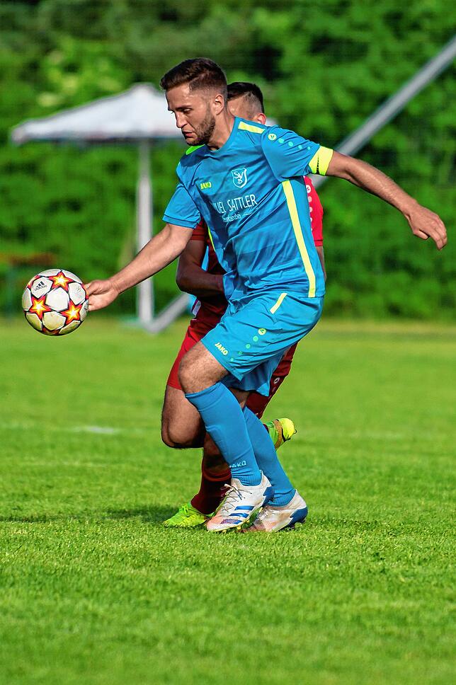 Bild 7: SV Buch besiegt den FC Wallbach mit 6:0 &ndash; und wir haben Bilder!