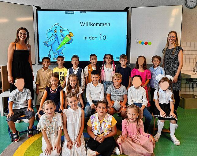 20 Jungen und Mädchen wurden in die Klasse 1a der Johann-Peter-Hebel-Schule in Tiengen eingeschult. Klassenlehrerinnen sind Sonja Meyer ...