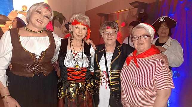 Bild 9: Waldshut: Frauen feiern ausgelassen bei der unvergesslichen Frauenfasnacht – Bilder hier!