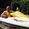 Angebot: Peter Zickenrott und Fritz Schreiner (von links) vom Wassersportclub Hochrhein bieten den offiziellen Rettungskräften ihre ...