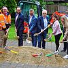 Cablex-Geschäftsführer Matthias Mäckle, PwC-Vertreter Thomas Wahl, Bürgermeister Joachim Grüner, BLS-Geschäftsführer Holger Jerg, ...