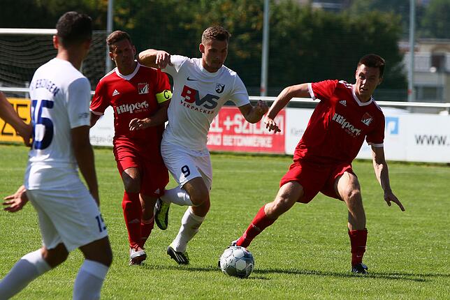 Bild 3: FC Erzingen startet mit einem 5:1-Sieg gegen den FC RW Weilheim &ndash; und wir haben Bilder!