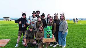 Den Tributen-Pokal gewinnt der „Zielwasserexpress“ der KLJB Riedern.