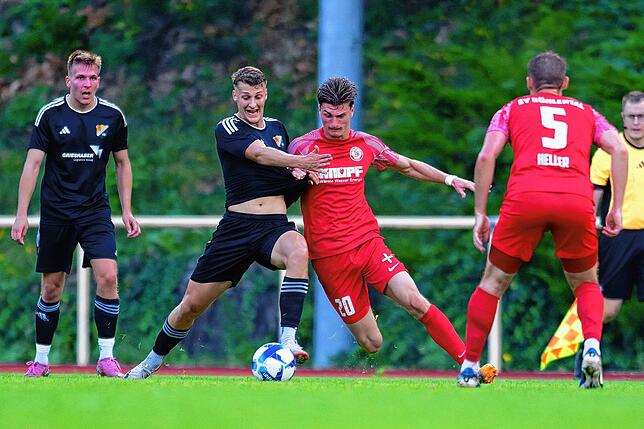 Bild 40: SV 08 Laufenburg zieht durch ein 2:0 beim SV Bühlertal ins Viertelfinale ein – und wir haben Fotos!