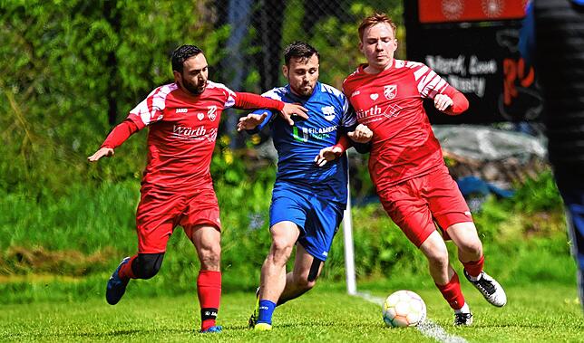 Bild 22: Spvgg. Wutöschingen unterliegt im Pokal mit 0:5 beim FC Hauingen – und wir haben Fotos!